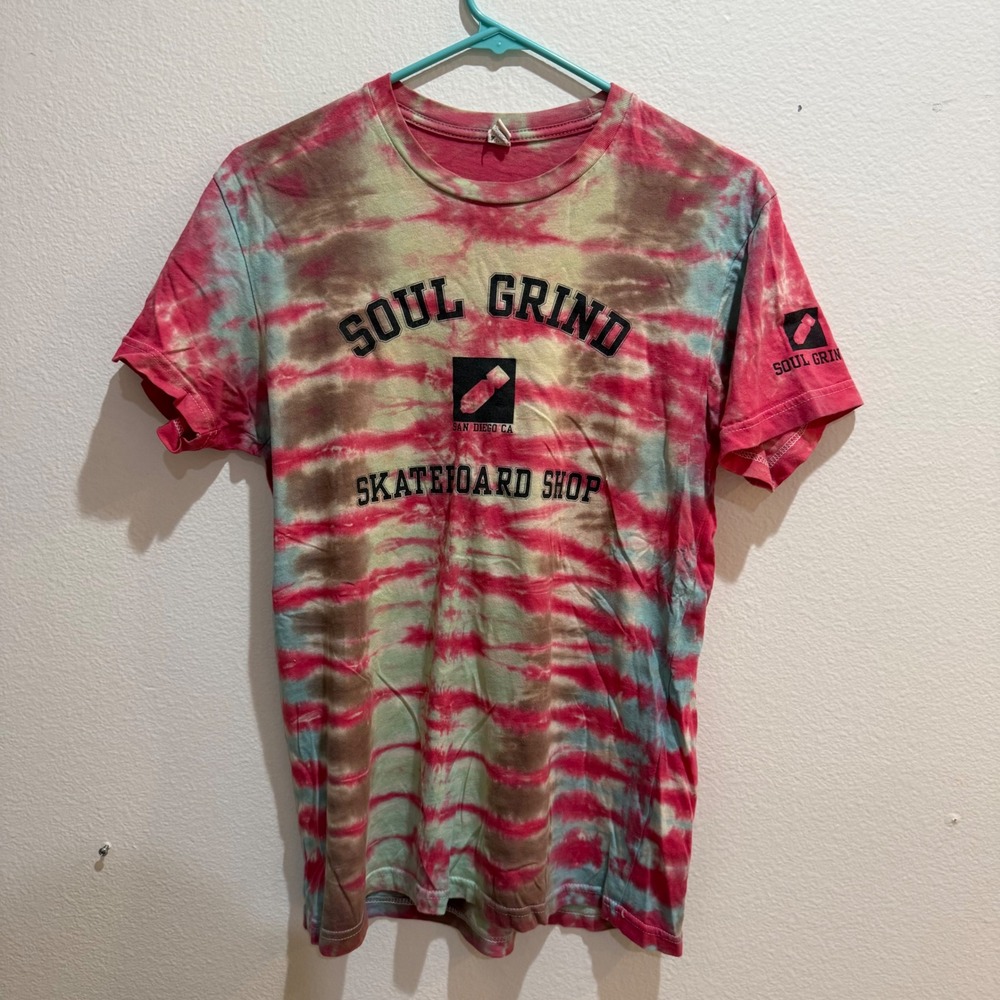 Soul Grind Skateboard Shop San Diego Tie Dye Graphic T-Shirt Small Pink Teal